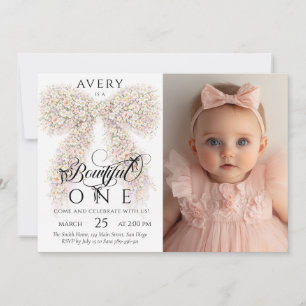 Wunderschöne Eins Blumen-Schleife Baby Mädchen 1. Einladung