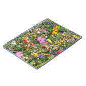 wunderschöne, farbenfrohe Wiese wilder Blume Notizblock (Linke Seite)