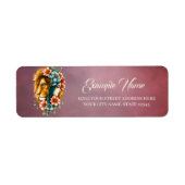 Wunderschöne Frau, deren langes, fließendes Haar (Vorne)