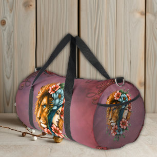 Wunderschöne Frau, deren langes, fließendes Haar Duffle Bag