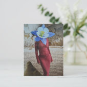 Wunderschöne Frau mit Blumenkopf-Collage Postkarte (Stehend Vorderseite)