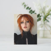 Wunderschöne Frau mit roten Haaren Postkarte (Stehend Vorderseite)