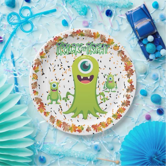 Wunderschöne Halloween-Gruppe von kleinen Monstern Pappteller (Party)