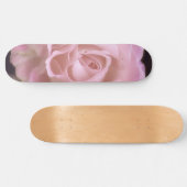 Wunderschöne Rosa Rose Skateboard (Horizontal)