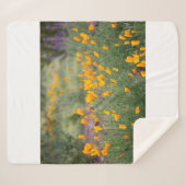 wunderschöne und duftende Wildblumen, die in Tuben Sherpadecke (Vorderseite (Horizontal))