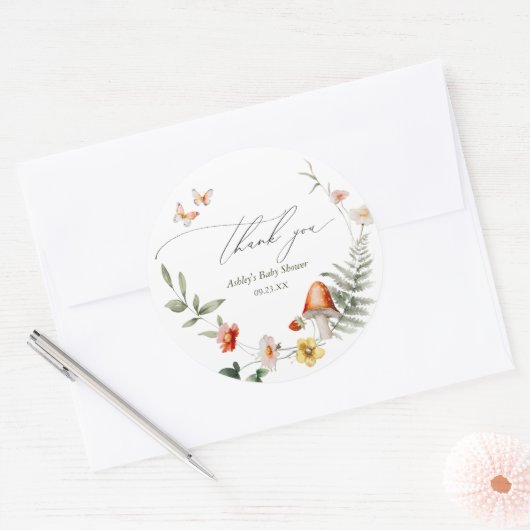 Wunderschöne Waldpuschroom-Babydusche Runder Aufkleber (Umschlag)