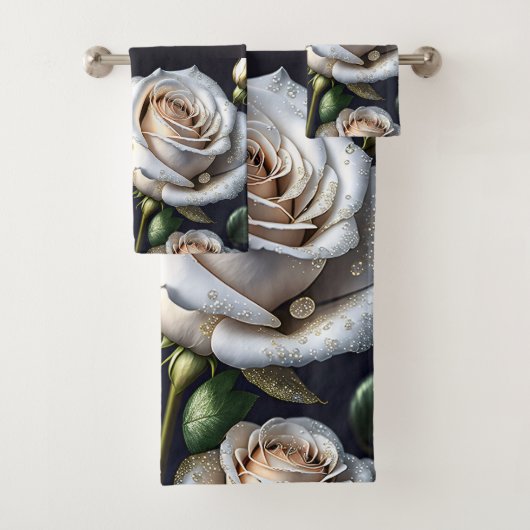 Wunderschöne weiße Rosen mit goldenen Details Badhandtuch Set (Insitu)