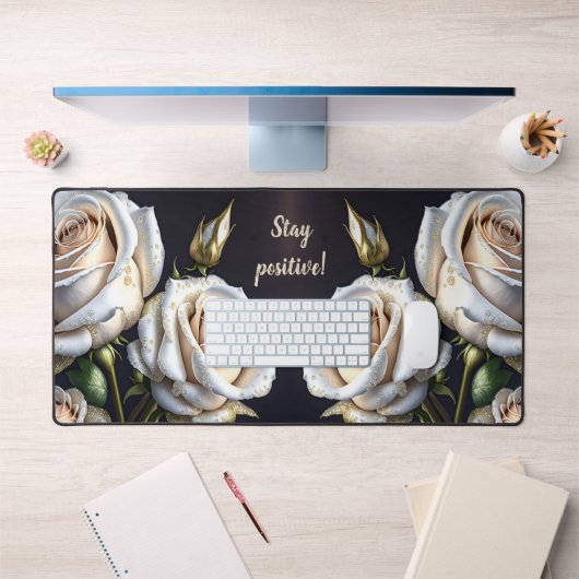 Wunderschöne weiße Rosen mit goldenen Details Schreibtischunterlage (Büro 1)