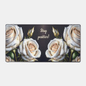 Wunderschöne weiße Rosen mit goldenen Details Schreibtischunterlage (Vorderseite)