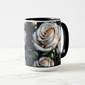 Wunderschöne weiße Rosen mit goldenen Details Tasse (VorderseiteRechts)