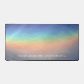 Wunderschöner Regenbogen in den Wolken Schreibtischunterlage (Vorderseite)
