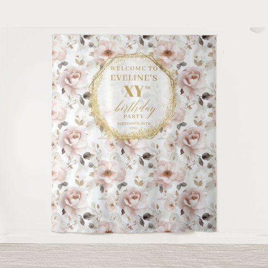 Wunderschöner Stand des Dusty Pink Floral Geburtst Wandteppich (Vorderseite)