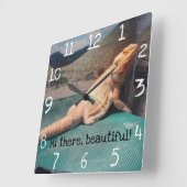 Wunderschönes Bartgrabenbild Quadratische Wanduhr (Winkel)