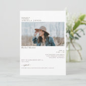 Wunderschönes Dusty Blue Modern Foto Brautparty Einladung (Stehend Vorderseite)