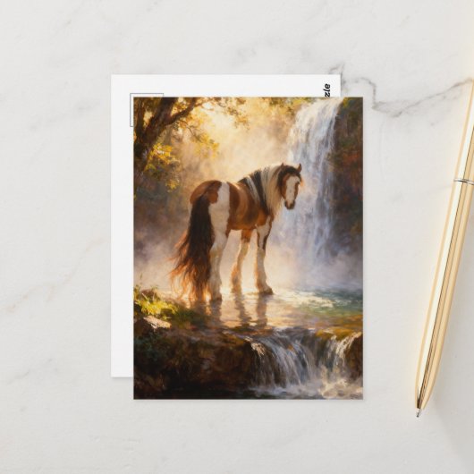Wunderschönes Pinto Gypsy Vanner Pferd am Wasserfa Postkarte (Vorderseite/Rückseite Beispiel)