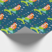 Wunderschönes Weihnachtsschneeflockenmuster Gold Geschenkpapier (Ecke)