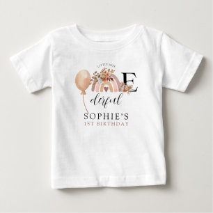 Wundervolles Regenbogen-Mädchen-Geburtstag Baby T-shirt