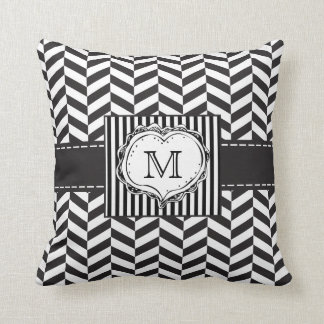 Würfelmuster Monogramm Kissen
