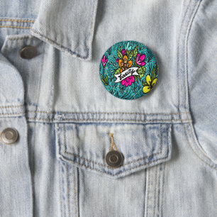Wurfkissen Schönheit mit Blumen Button