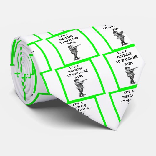 Wurfscheibenschießen Krawatte (Gerollt)