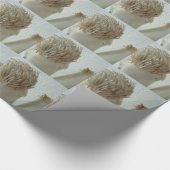 Wurzeln aus Lauch, Gemüse, gesundes, rohes weißes Geschenkpapier (Ecke)