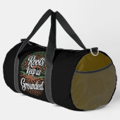 Wurzeln halten uns geerdet Baum Duffle Bag (Rechte Ecke)