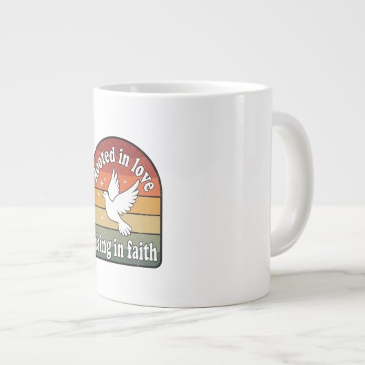 Wurzeln in der Liebe, steigend in der Glaubensgest Jumbo-Tasse (Vorderseite Rechts)
