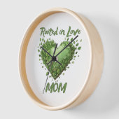 Wurzeln in Liebe, Mama Uhr (Winkel)