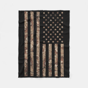 Wüste Camouflage US-Flagge Militär 4. Juli vor Fleecedecke