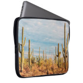 Wüste mit Saguaro cacti Laptopschutzhülle (Vorne Rechts)