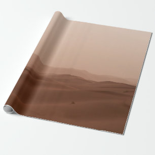 WÜSTE UNTER WEISSEM HIMMEL WÄHREND DES TAGES GESCHENKPAPIER