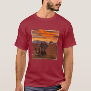 Wüsten   Bactrian Camel Egypt Sand Dune T-Shirt