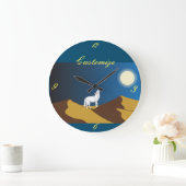 Wüsten-Kojote, der Vollmond Thunder_Cove heult Große Wanduhr (Zuhause)