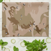 Wüstenkampfarena mit Kies, Militär, Armee Geschirrtuch (Gefaltet)