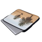 Wüstenoase: Sahara Palms Landschaft. Laptopschutzhülle (Vorne Knopf)