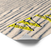 Wüstenweiße Sandlandschaft und Yucca Poster (Ecke)