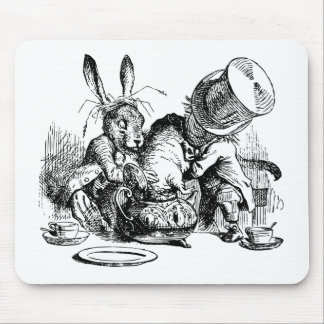Wütende Hutmacher-und März-Hasen, die den Dormouse Mousepad