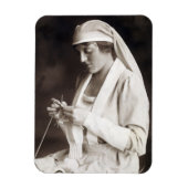 WWI Nurse Strickpullover Magnet (Vertikal)