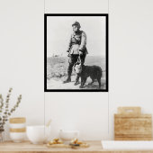 WWI-Sergeant und sein Hund tragen Gasmasken 1915 Poster (Küche)