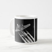 WWII B-17 im Flug Kaffeetasse (Vorderseite Links)