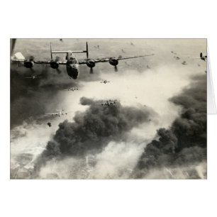WWII B-24s über Ploiesti-Ölfeldern