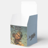 WWII Era Geschenkschachtel (Geöffnet)