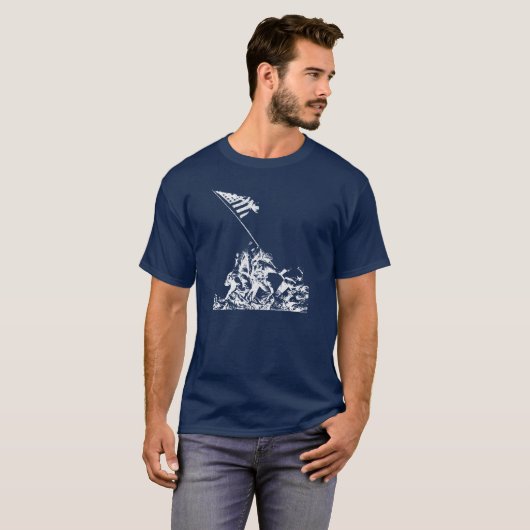 WWII Iwojima Flaggen-Anheben, weiß T-Shirt (Vorne ganz)