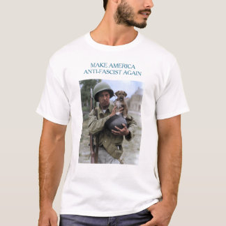 WWII-Soldat mit Welpe MAAFA T-Shirt