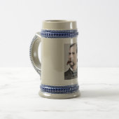 Wyatt Earp Gedenkbier Stein Bierglas (Vorderseite Links)