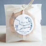 Wychmere Cape Cod Map Danke Gastgeschenk Hochzeit Runder Aufkleber<br><div class="desc">Diese Siegel von Harwich Port,  MA-Kartenaufkleber sind ideal für Hochzeit-Cookie-Verpackungen,  Gaumenbeutel,  Umschläge oder Begrüßungsgeschenke für Ihre Wychmere Beach Club Wedding. Bewegen Sie das Herz,  indem Sie unter "Anpassen" auf "Bearbeiten mit dem Designwerkzeug" klicken.</div>