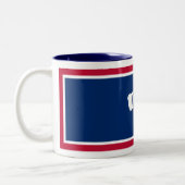 Wyoming State Flag Zweifarbige Tasse (Links)