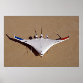 X-48B Blended Wing Body Unbemanntes Luftfahrzeug 3 Poster (Vorne)