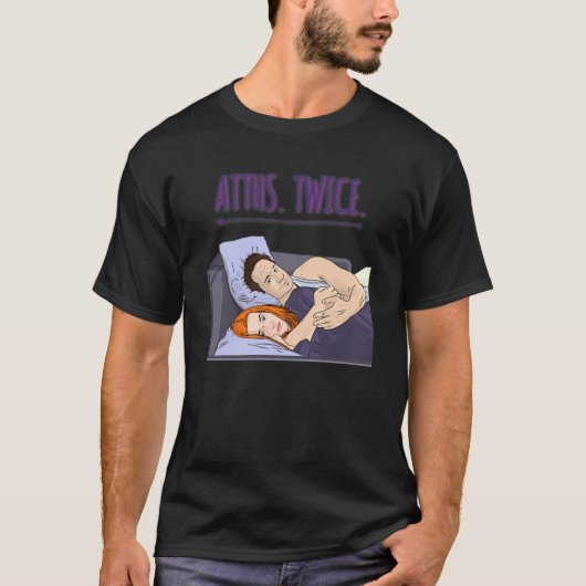 X Dateien ATTHS TWICE Mulder und Bildhauer im Bett T-Shirt (Vorderseite)