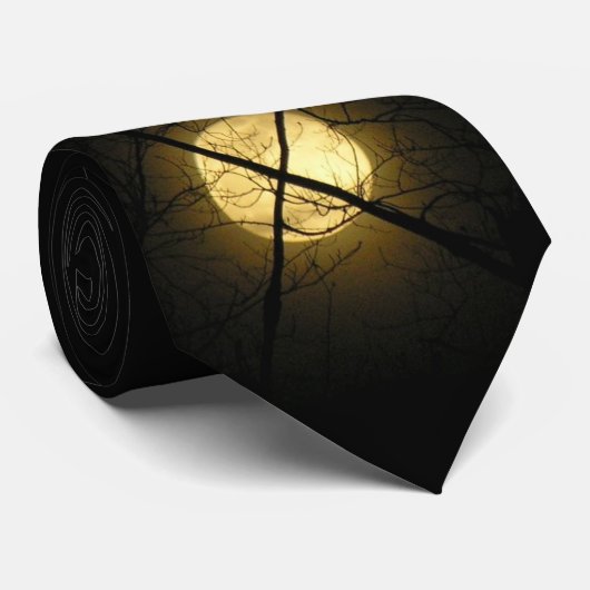 X KENNZEICHEN DIE STELLE KRAWATTE (Gerollt)